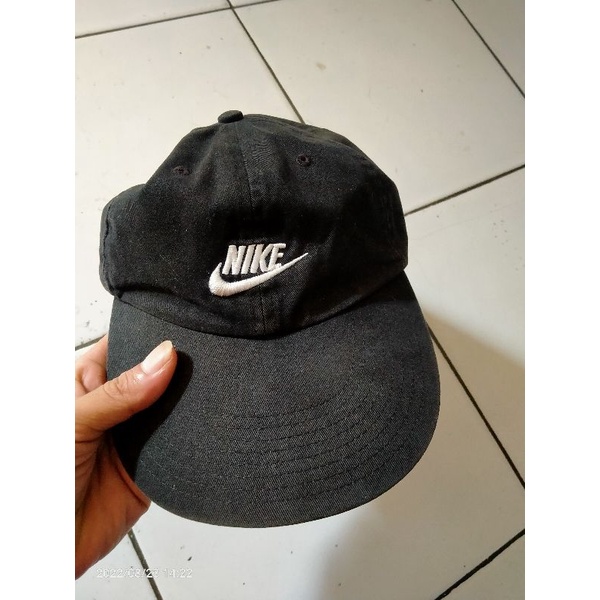 topi Nike vintage second