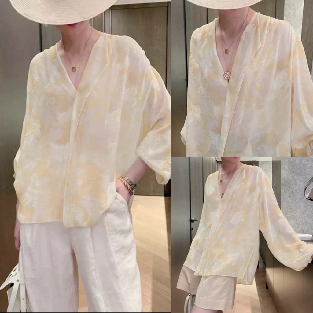 SSOnlineShop77 -- (C-1883) Blouse Vougue Import / Korean Style Blouse Import / Baju Blouse Korea / B