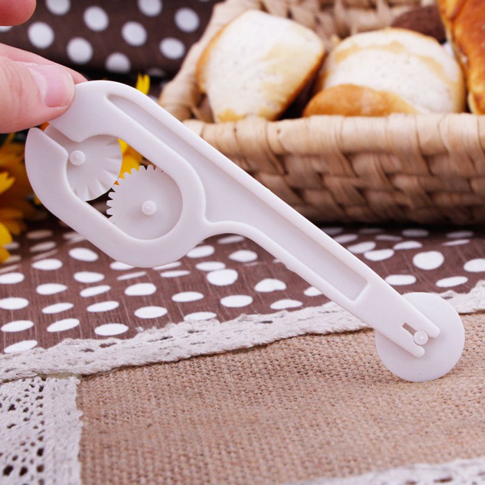 Fondant Wheel Cutter