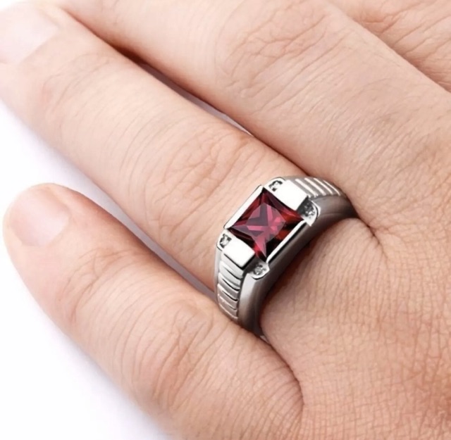 Cincin Pria Perak Red Ruby Minimalis Modern Elegan Rubi Merah