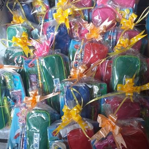 

PROMO OFFICE STATIONERY ALAT TULIS PAKET ALAT TULIS SEKOLAH LENGKAP