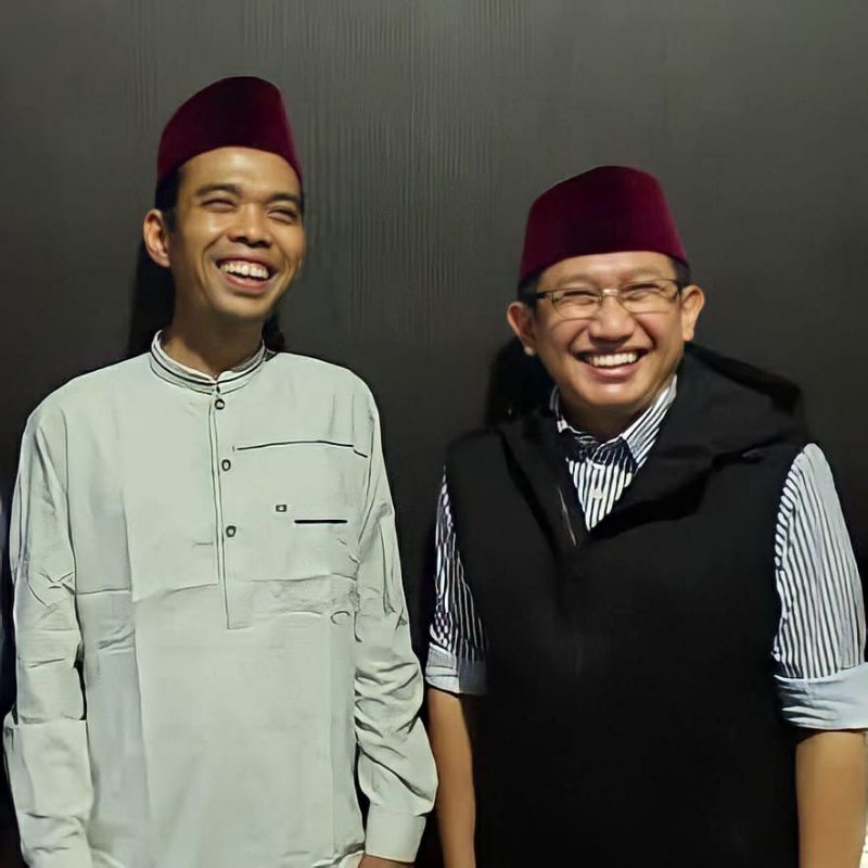 Peci UAS Merah - Songkok Abdul Shomad Peci Songkok Kopiah PAS AC Merah Maroon Tinggi 9 cm