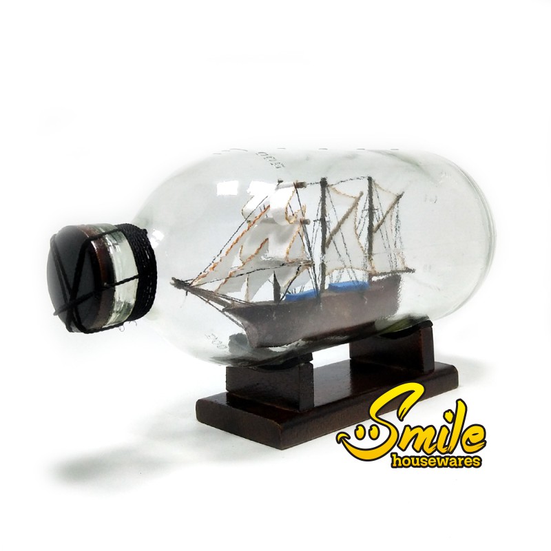 Jual Miniatur Kapal Pinisi Dewaruci dalam Botol Indonesia|Shopee Indonesia