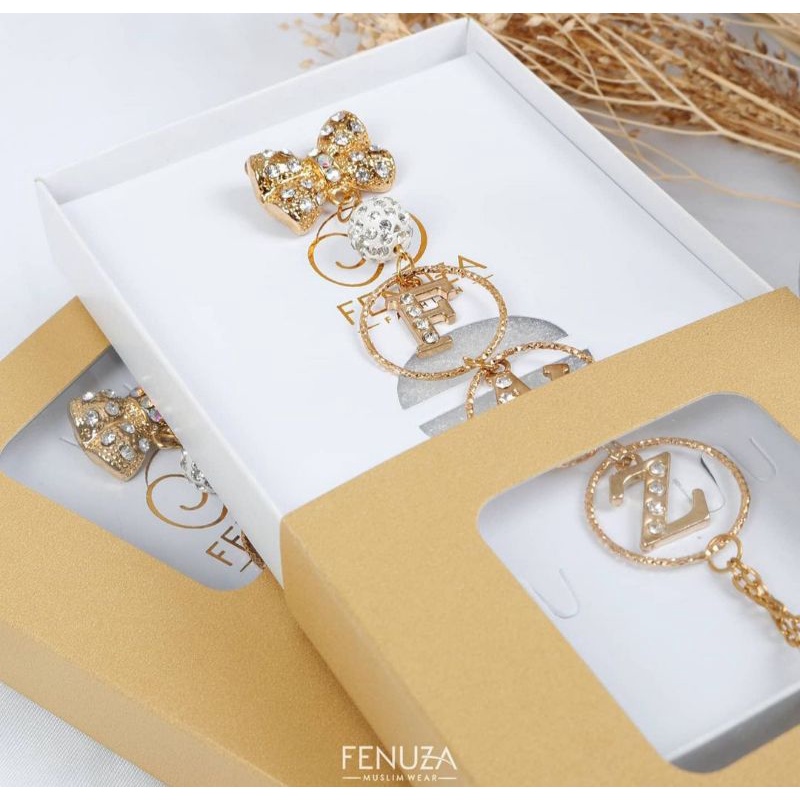 Brooch fenuza by fenuza