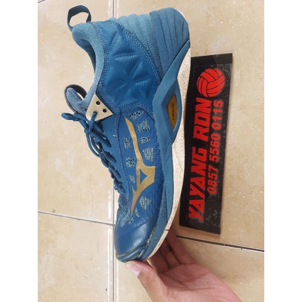 mizuno momentum second