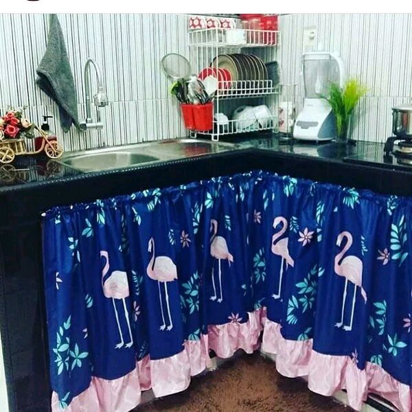 Gorden kolong dapur flamingo biru