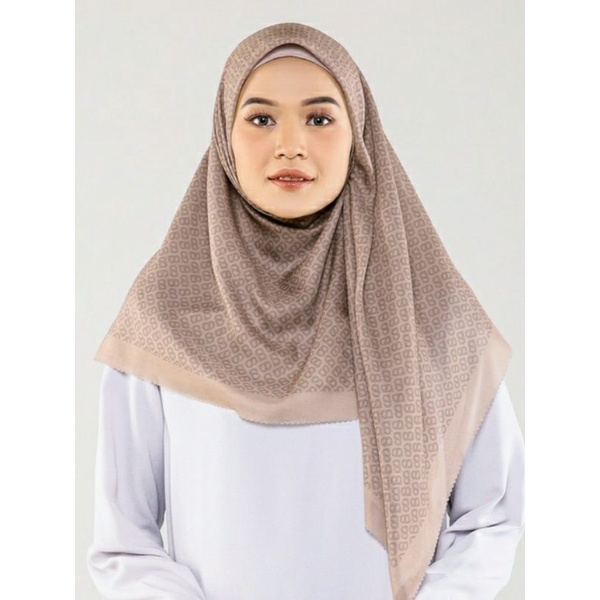 The Tapis Square Buttonscarves Dusty Rose