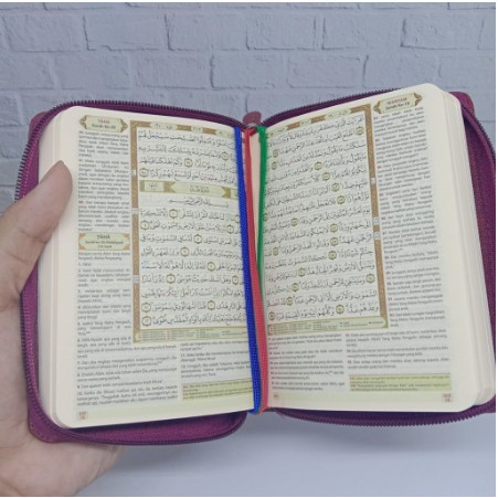 Al Quran Kecil A6 cowok dan cewek (10x15cm) Terjemah Tajwid Warna At Tadzkiroh A6 resleting Reguler