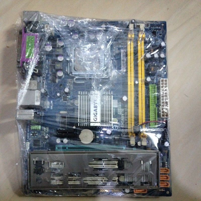 Mainboard Motherboard mobo Intel G41 Processor core 2duo bonus fan