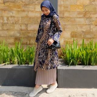  BLAZER  BATIK  NIKITA Shopee  Indonesia