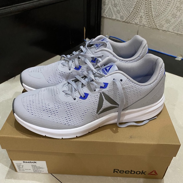 harga sepatu reebok di sport station