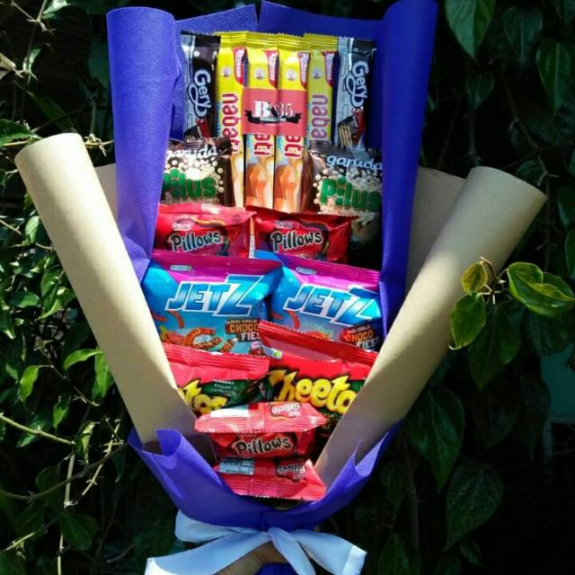 

Buket Snack Murah Free kartu ucapan (700gr)