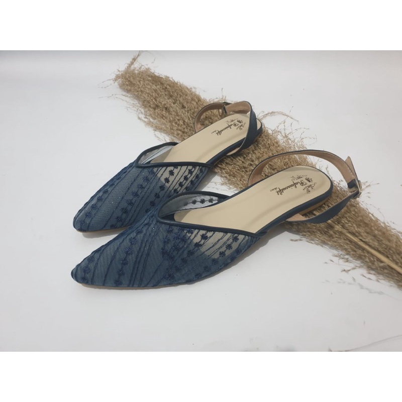 flatshoes wanita warna navy tali