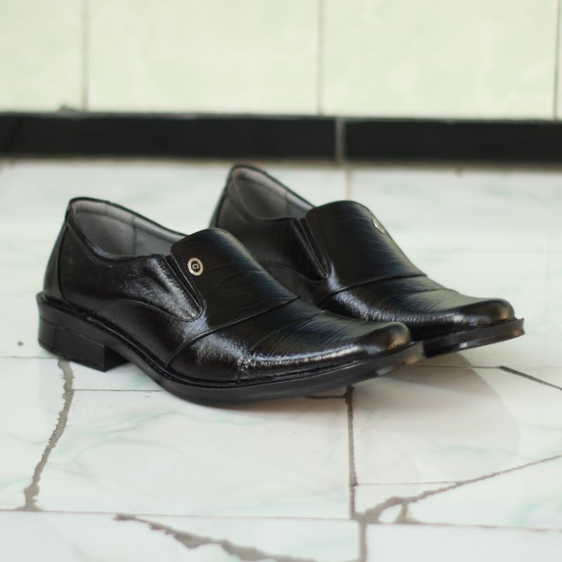 SEPATU PANTOFEL PANTOVEL PANTOPEL DE CARVALHO 2016 HITAM KULIT ASLI