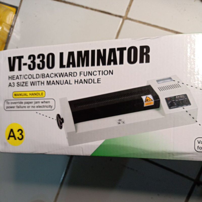 

H7Y MESIN LAMINATING/LAMINATOR WITH HANDEL A3/330MM GREATSTAR