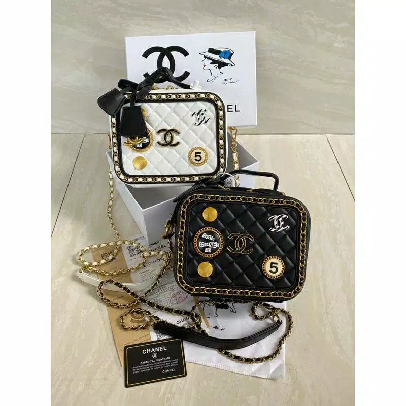 Ch Vanity pin