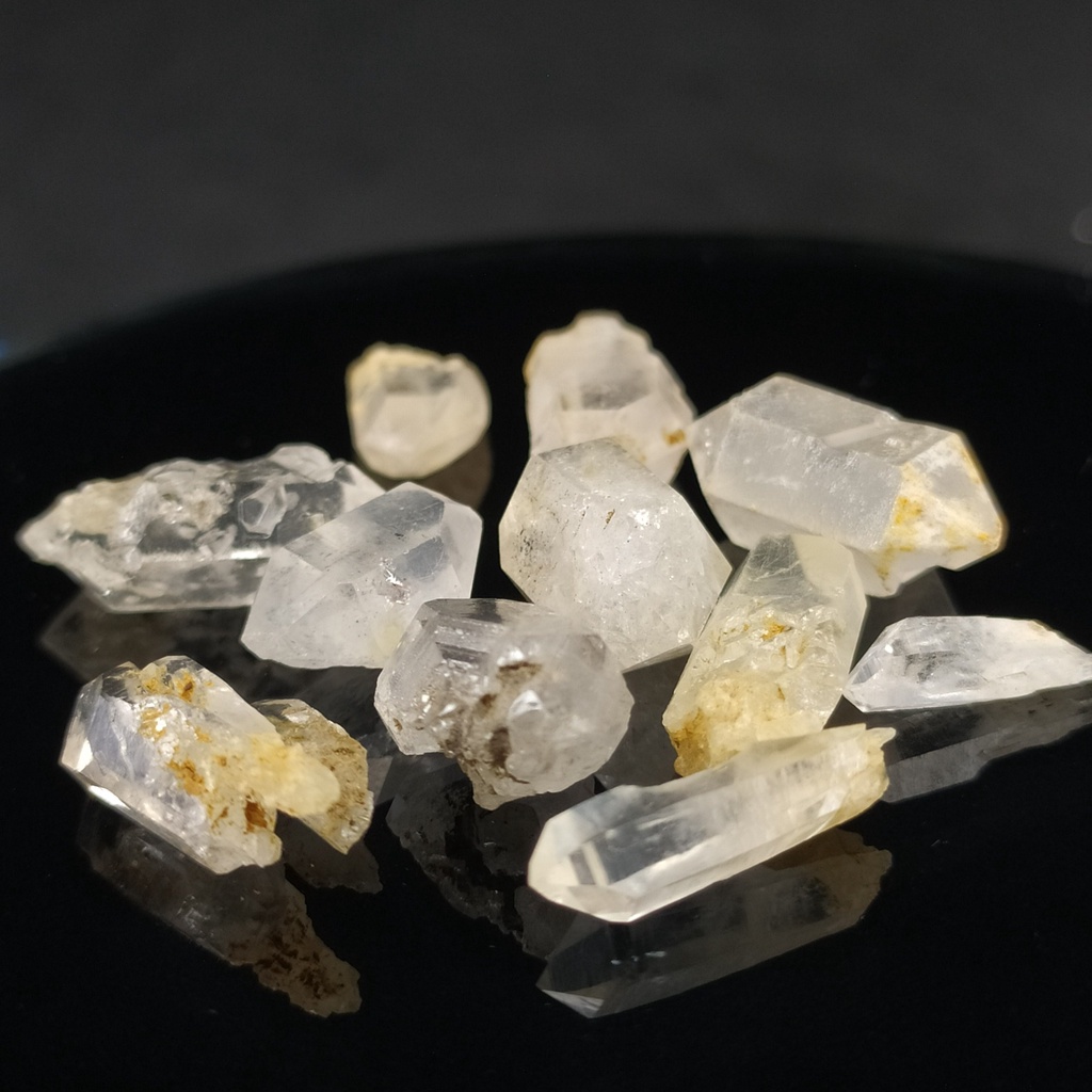 Natural Mini Tibetan Quartz Crystal Mineral Specimen MC01651