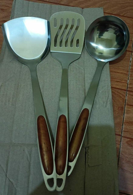 Bmw Kitchen Ware - Sodet Spatula Sutil Pengaduk Peralatan Masak Goreng Tumis Cookware Stainless