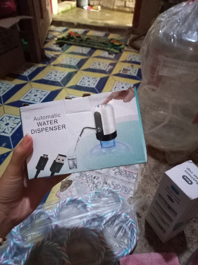 Gantungan Jilbab / Syal 28 Lubang - Hanger Gantung Multifungsi