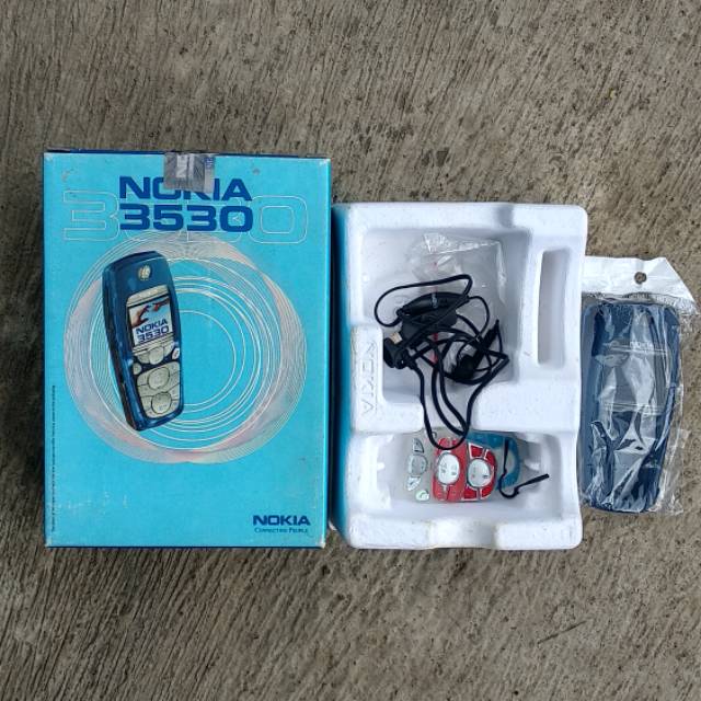 

Kardus Nokia 3530