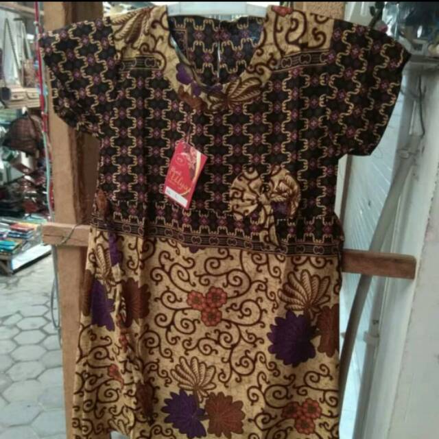 DRESS BATIK ANAK USIA 5-7 TAHUN DENGAN BUNGA FASION ANAK PEREMPUAN