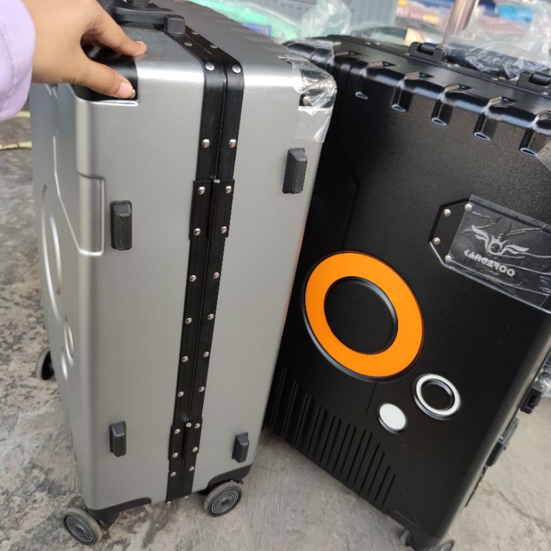 Koper Roaming  A053  Size 22 inch  Bagasi  Tanpa Resleting Anti Maling Koper Kuat