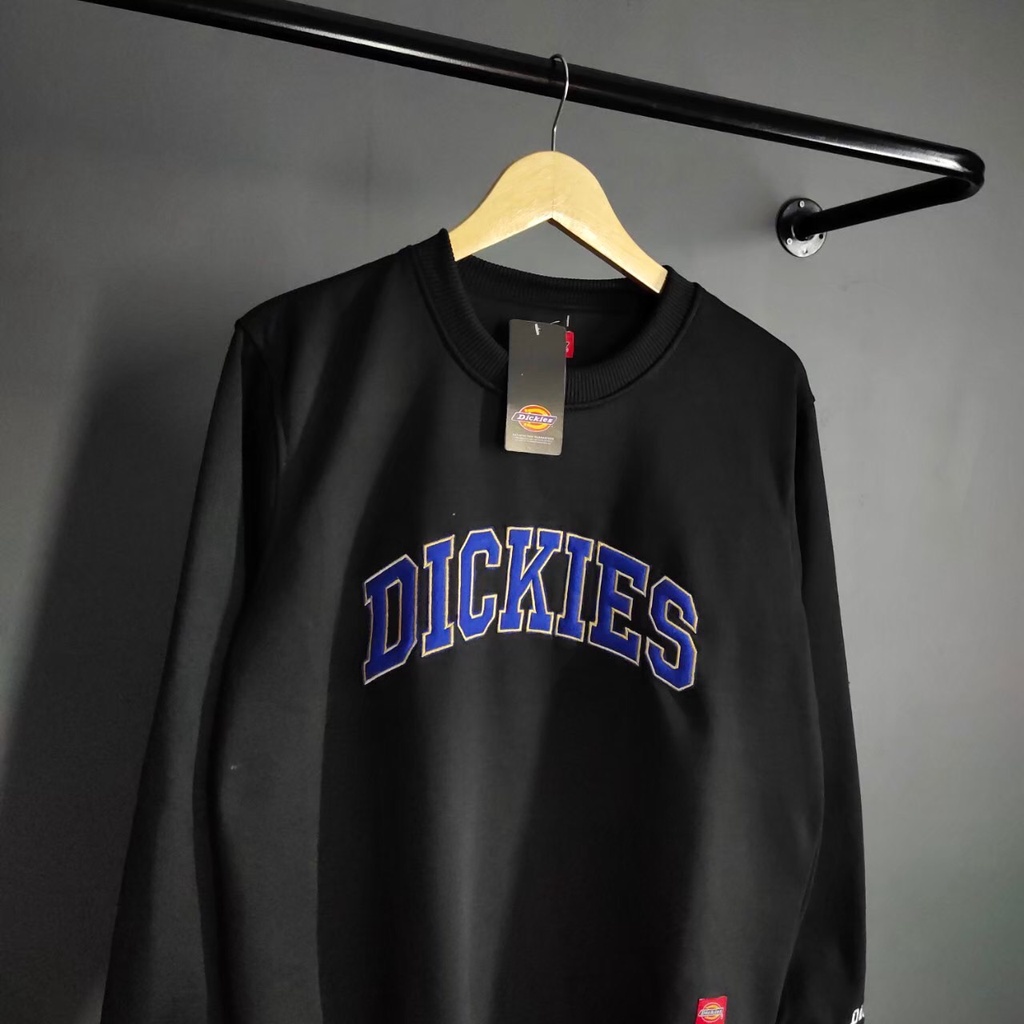 sweater  creawneck dickies hitam/sweater catton fleece tebal/sweater creawneck full bordir/bisa bayar di tempat