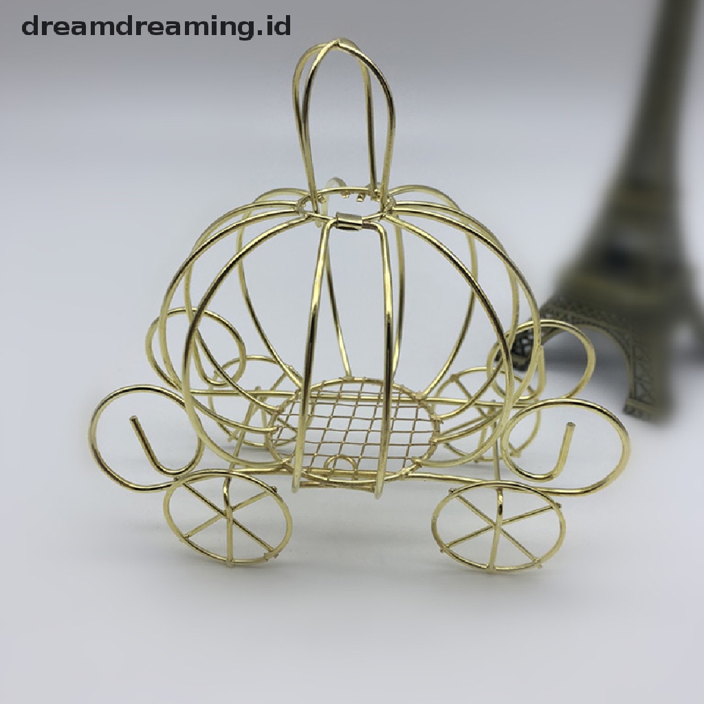 Kotak Permen Desain Kereta Labu Warna Emas Untuk Hadiah