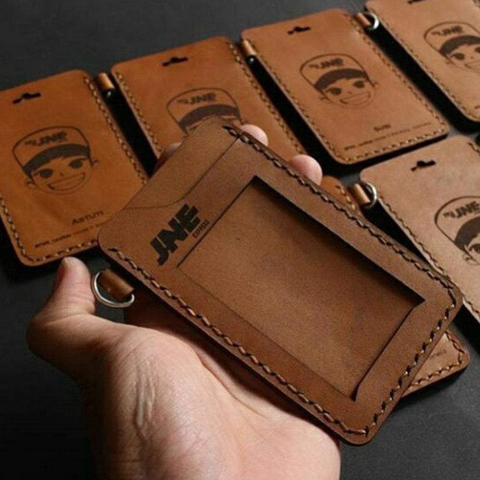 

IDCARD HOLDER KULIT