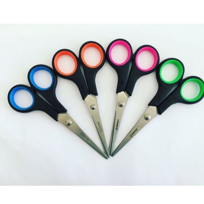 

Gunting OMM Sedang Warna - Warni