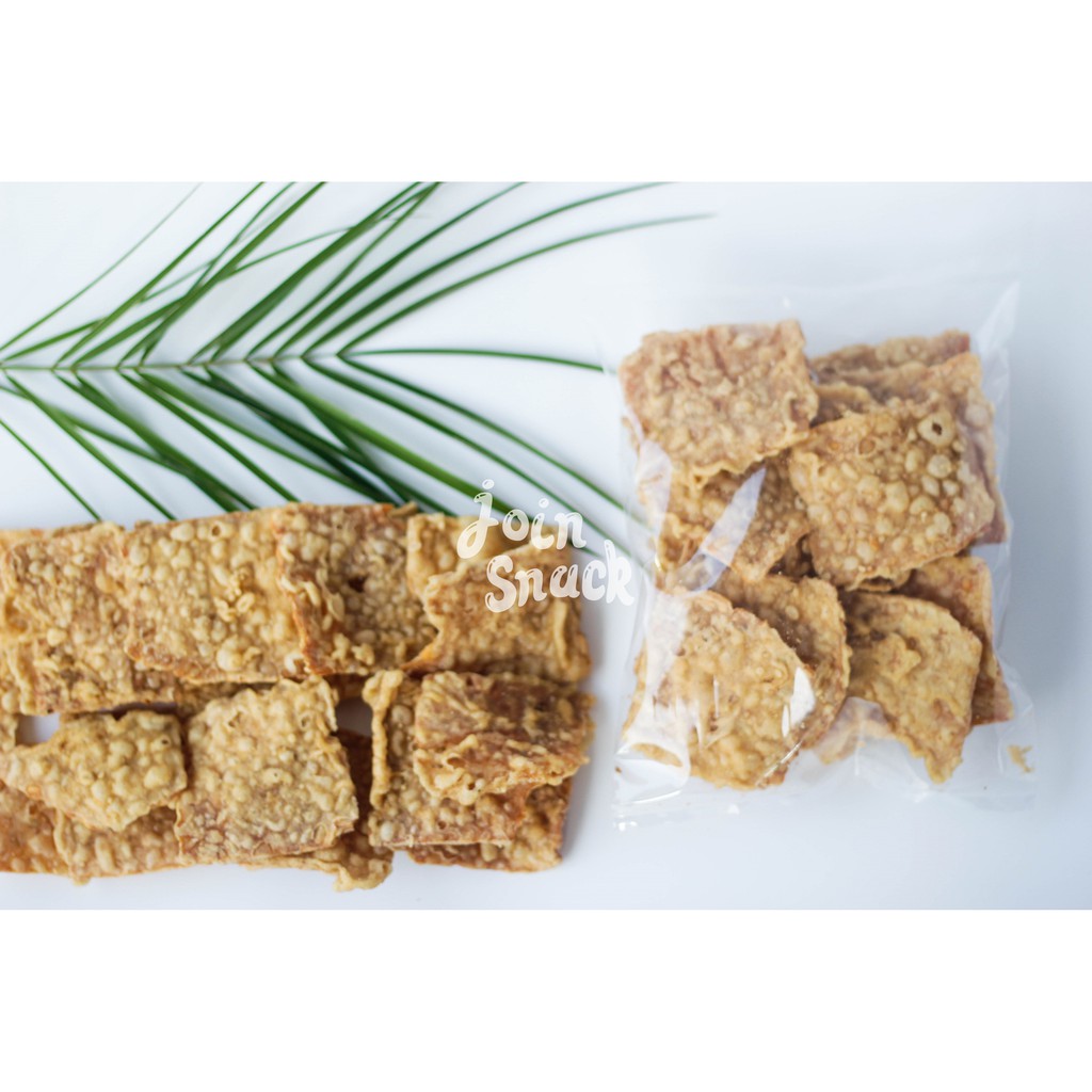 

Makanan ringan/KeripikTempe/500Gr/cemilan/snack/murah/oleholeh/cemilan kiloan/cemilan sehat/terlaris