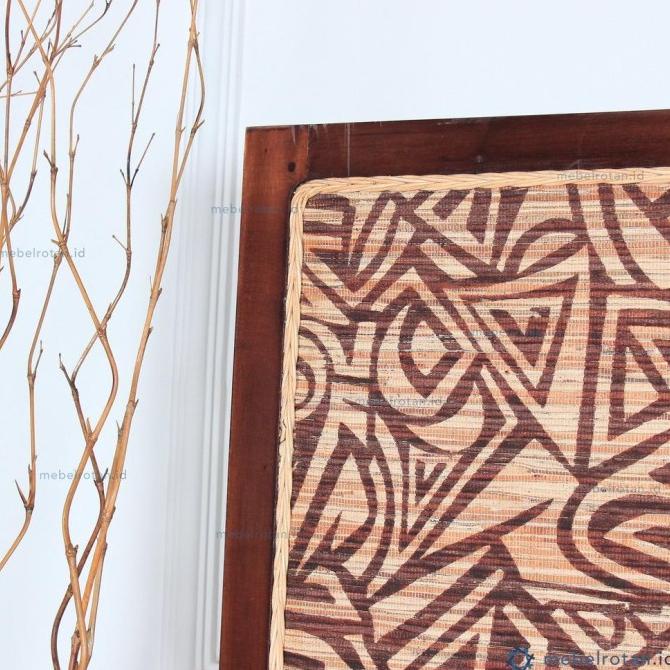 

PENYEKAT RUANGAN BATIK 1 DAUN | PEMBATAS RUANGAN LIPAT | SKETSEL KAYU ---Termurah---