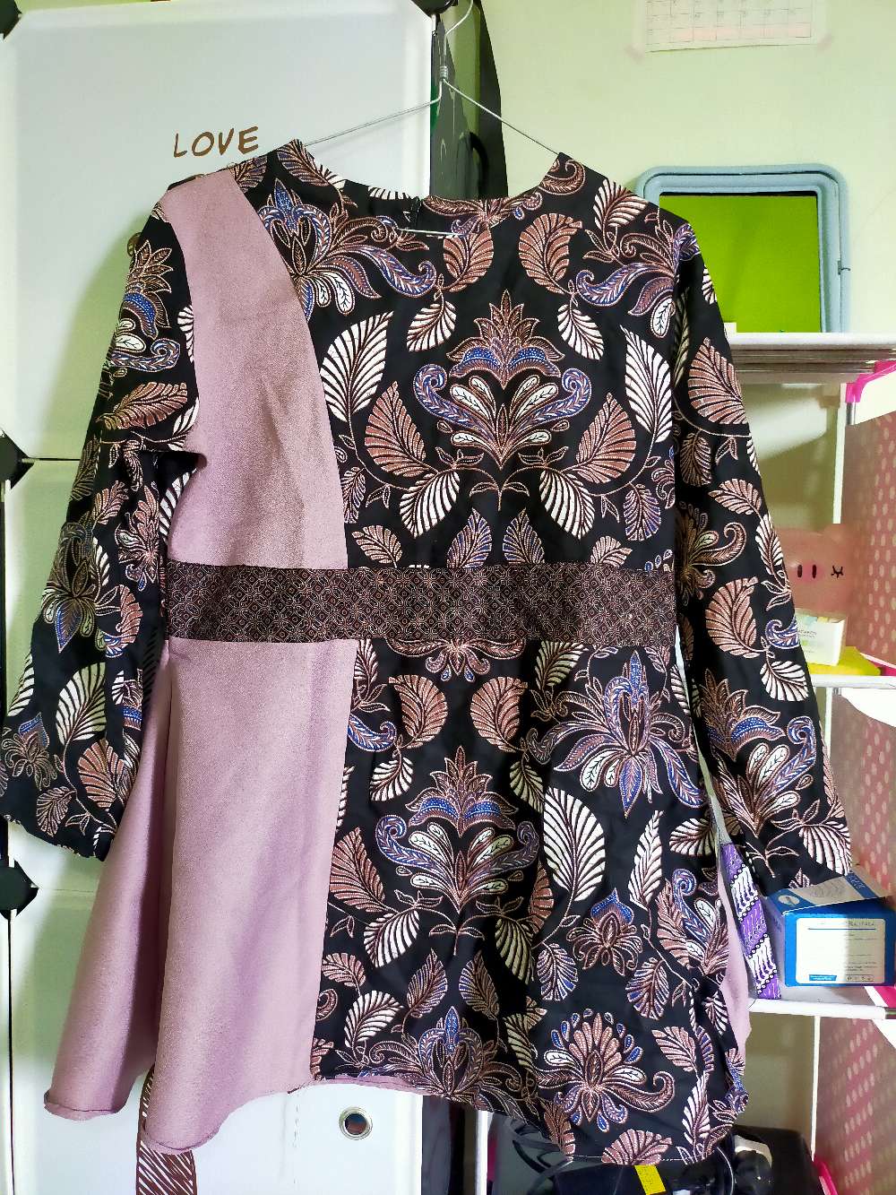 Atasan Batik Dolby Dolbi Dobby Doby Tenun Sutra Tulis Halus Katun Atbm Baron ,sarombit Atasan No