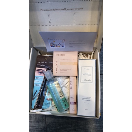 

Paket Hampers Lebaran