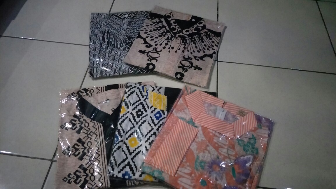 Temukan Batik Dolby Dolbi Dobby Doby Tenun Sutra Tulis Katun Atbm Baron Atasan Batik Wanita Sogan