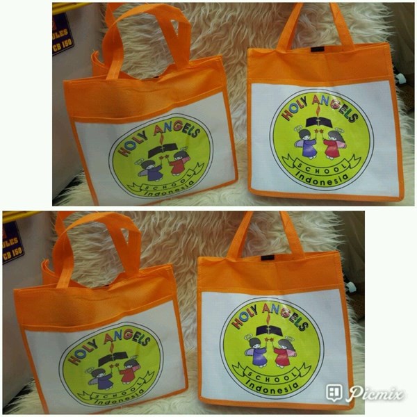 

Jual Souvenir Tas Spunbound Tema Bebas