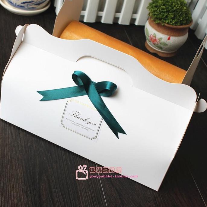 

Box Kue Roll Gulung Korak Kue Roll Gulung Kotak Karton Souvenir