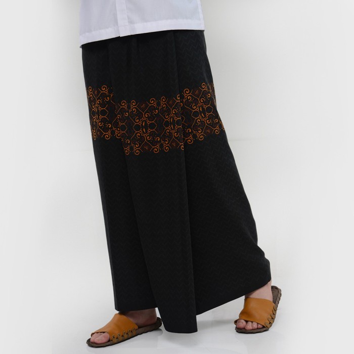 sarung-celana- kain sarung rabbani retina murah warna hitam dan putih motif palestine -celana-sarung