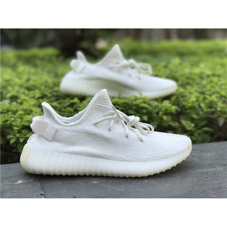 yeezy cream white laces