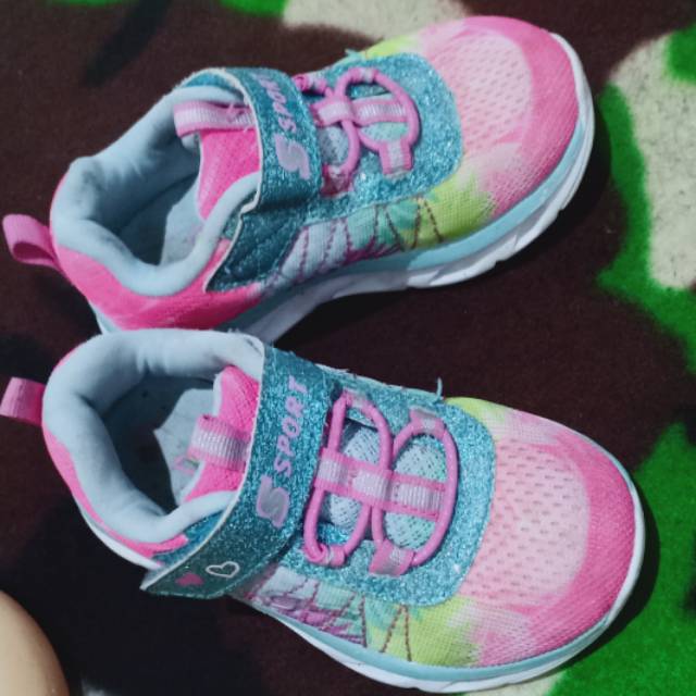 Preloved Skechers anak led