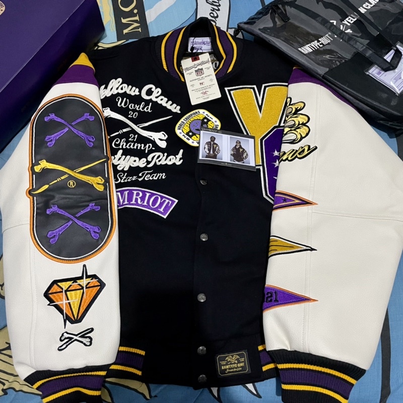 ウェア RWATYPE RIOT x yellow claw YELLOW CLAW on X: 