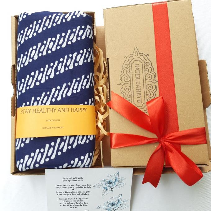 

HAMPERS/PARCEL/PARSEL LEBARAN/RAMADHAN/IDUL FITRI KAIN BATIK