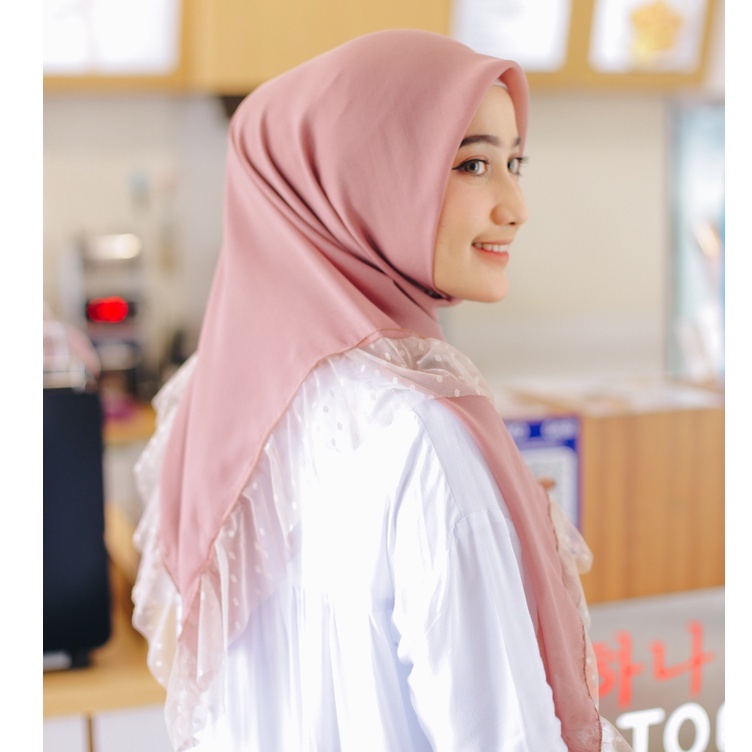 (KJI) HIJAB SQULIA SEGIEMPAT SQUARE TUTU POLYCOTTON