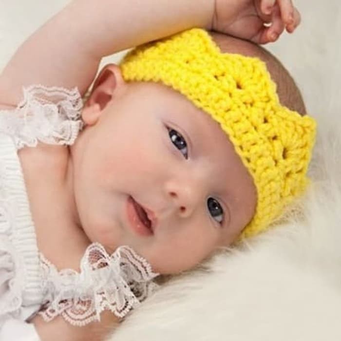 white baby hat