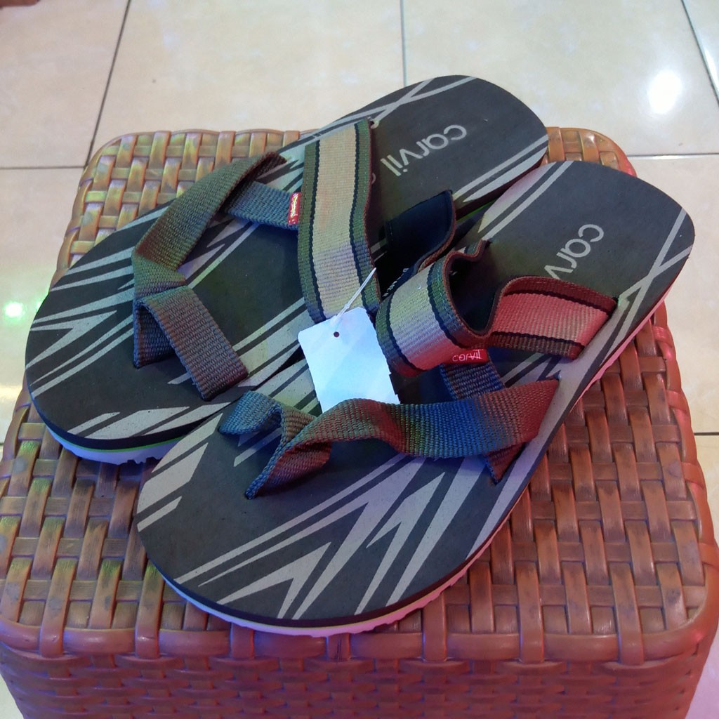 Sandal tali pria Carvil Cavanda-02 M warna hijau olive