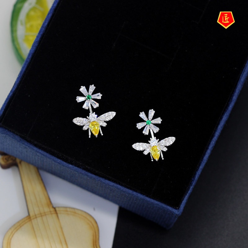 [Ready Stock]Female Luxurious Style Little Bee Flower Stud Earrings