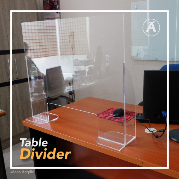 

Acrylic Table Divider uk. 80x60 cm Tebal 3 mm