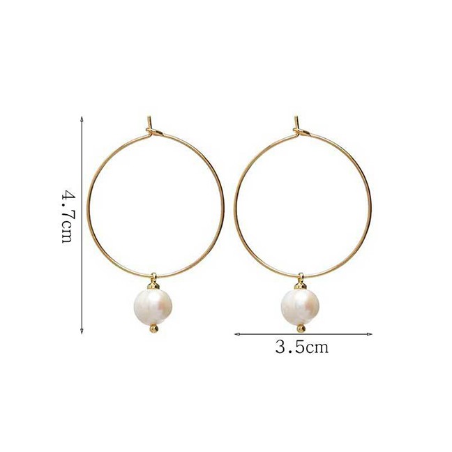 LRC Anting Tusuk Fashion Big Circle Pearl Earrings D07537