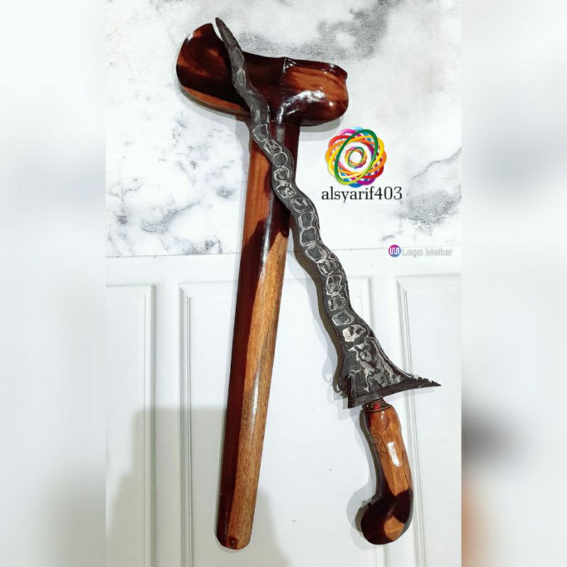 antik keris pamor MELATI RENTENG LUK CAMPUR SARUNG KAYU ASEM PANJANG 50CM