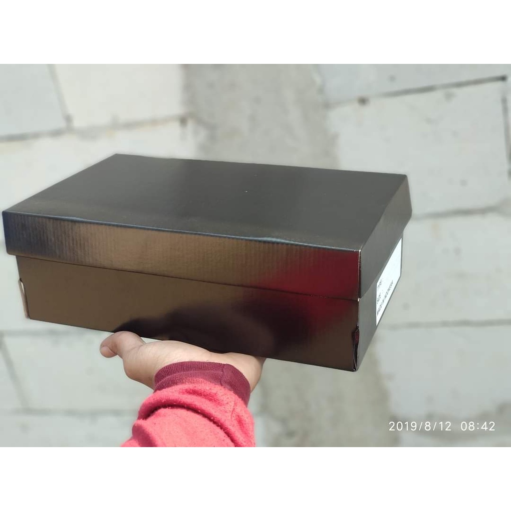 

inerbox innerbox iner inner box sepatu dus polos hitam glossy / doff